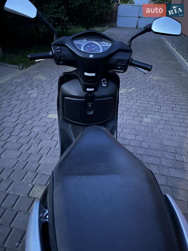 Honda Lead 110 JF-19 2012