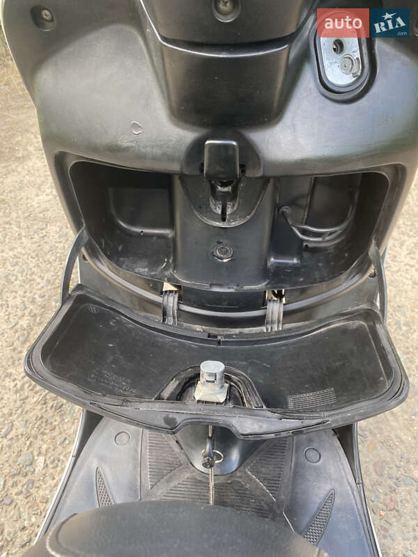 Макси-скутер Honda Lead 110 JF-19 2008 в Белгороде-Днестровском