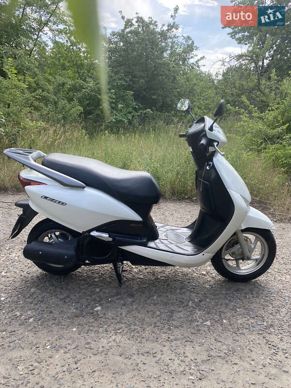 Макси-скутер Honda Lead 110 JF-19 2008 в Белгороде-Днестровском