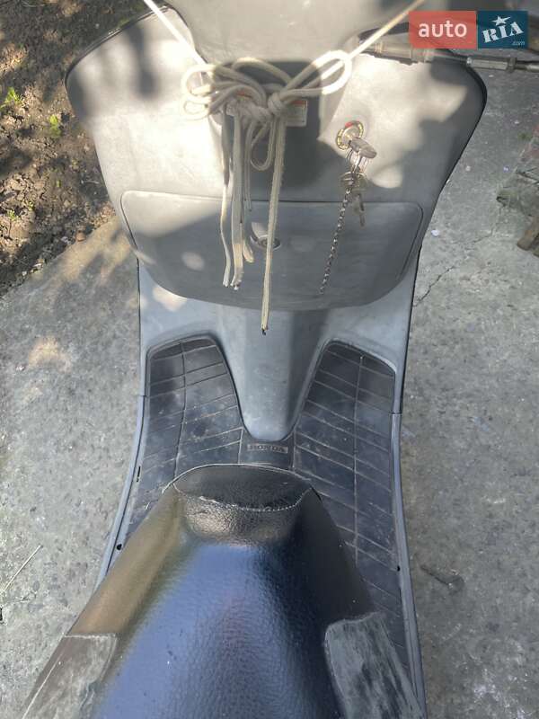 Вантажні моторолери, мотоцикли, скутери, мопеди Honda Lead 50 AF-01 2001 в Горішніх Плавнях