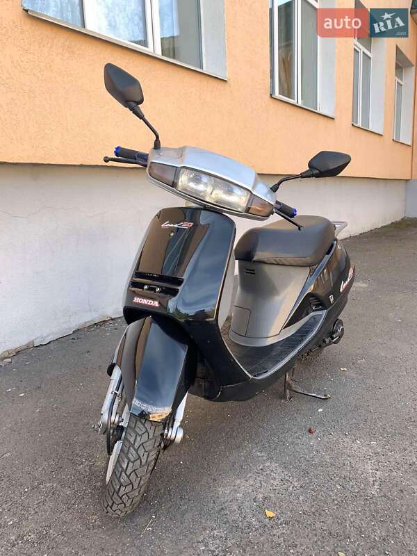 Мопеды Honda Lead 50 AF-20 1986 в Варве