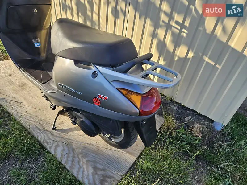 Мопеды Honda Lead 50 AF 48 2003 в 