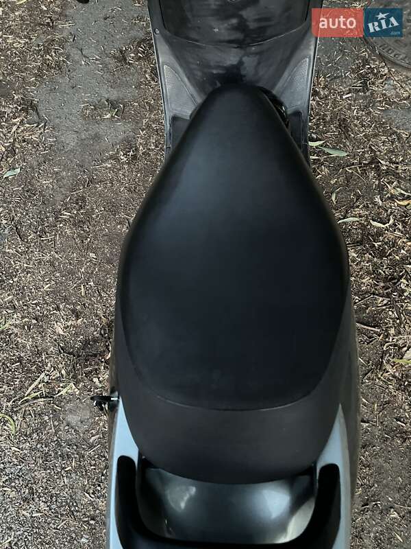 Грузовые мотороллеры, мотоциклы, скутеры, мопеды Honda Lead 50 AF 48 2002 в Никополе