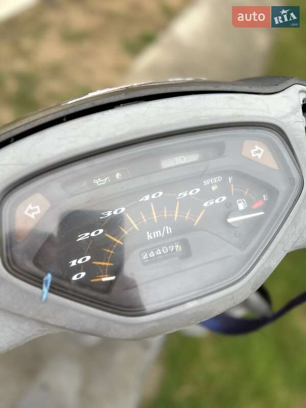 Мопеды Honda Lead 50 AF 48 2000 в Радехове