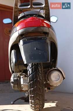 Грузовые мотороллеры, мотоциклы, скутеры, мопеды Honda Lead 50 AF 48 2000 в 