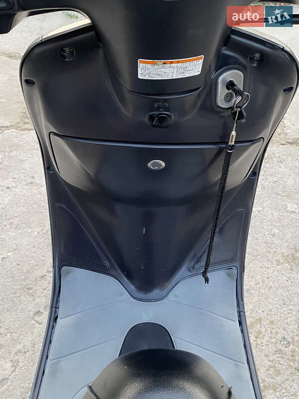 Мопеды Honda Lead 50 AF 48 2000 в Умани