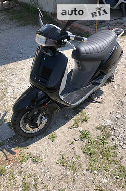 Скутер Honda Lead 90 2002 в 