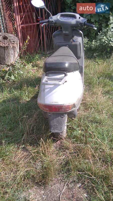 Скутер Honda Lead 90 1995 в Крыжополе