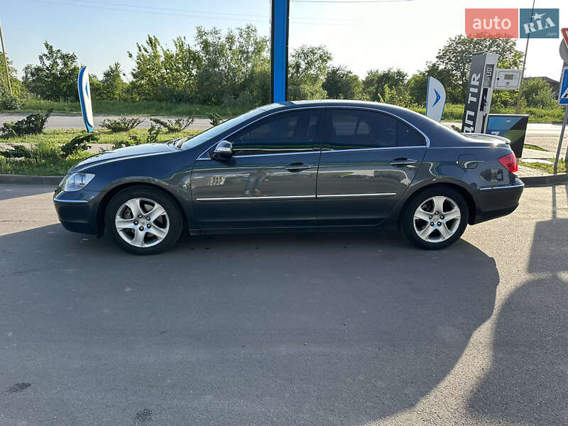 Седан Honda Legend 2006 в Ужгороде