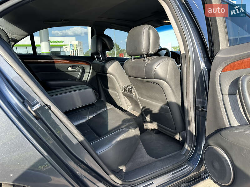 Седан Honda Legend 2006 в Ужгороде