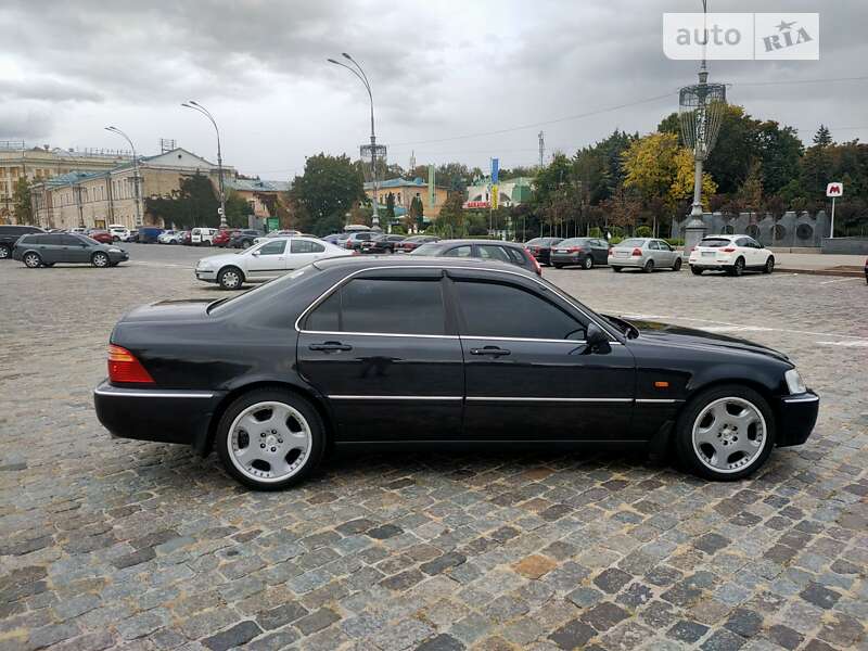Седан Honda Legend 2000 в Харькове