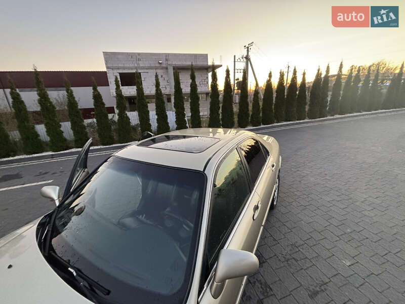 Седан Honda Legend 1999 в Ивано-Франковске