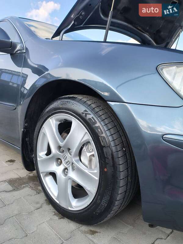 Седан Honda Legend 2006 в Борисполе