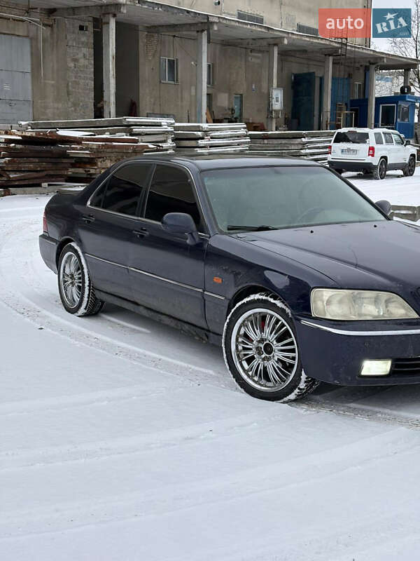 Седан Honda Legend 2000 в Киеве
