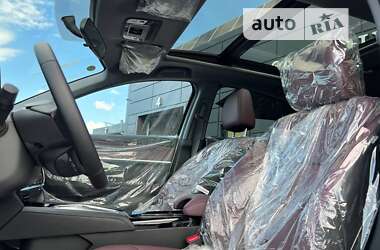 Позашляховик / Кросовер Honda M-NV 2023 в 