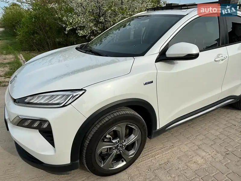 Honda M-NV 2021