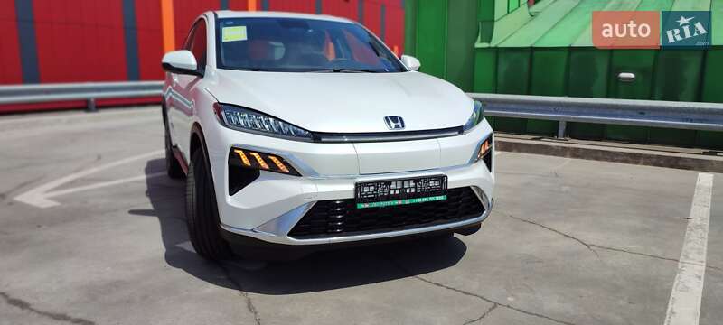 Внедорожник / Кроссовер Honda M-NV 2023 в Киеве