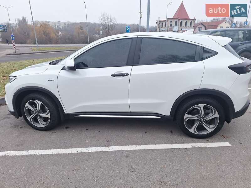 Honda M-NV 2022