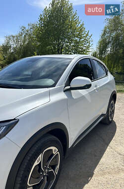 Внедорожник / Кроссовер Honda M-NV 2024 в 
