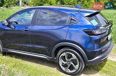 Позашляховик / Кросовер Honda M-NV 2024 в 