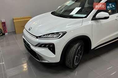 Позашляховик / Кросовер Honda M-NV 2024 в 