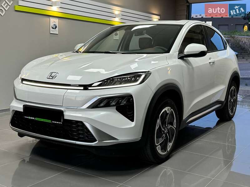 Honda M-NV 2023