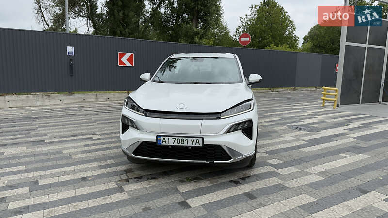 Внедорожник / Кроссовер Honda M-NV 2024 в Киеве