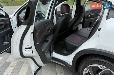 Внедорожник / Кроссовер Honda M-NV 2024 в 