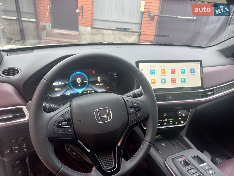 Honda M-NV 2024