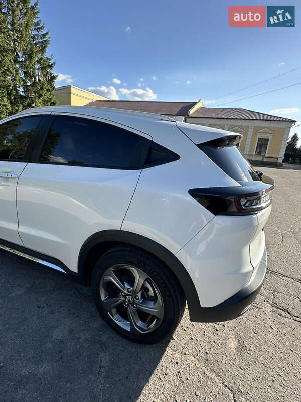 Позашляховик / Кросовер Honda M-NV 2021 в Краснограді