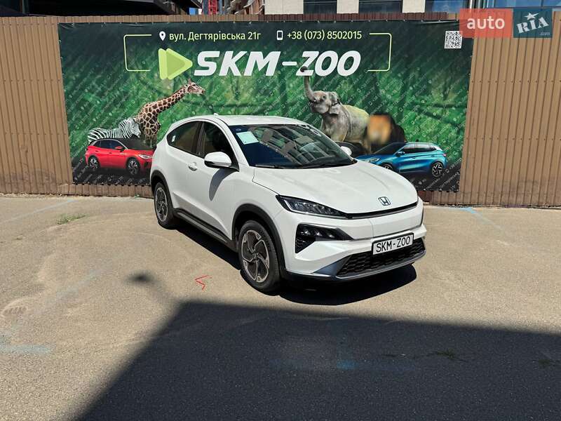 Honda M-NV 2024