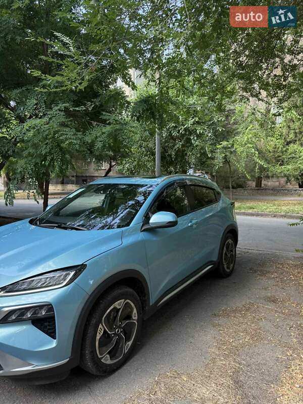 Внедорожник / Кроссовер Honda M-NV 2023 в Запорожье