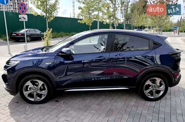 Внедорожник / Кроссовер Honda M-NV 2022 в 