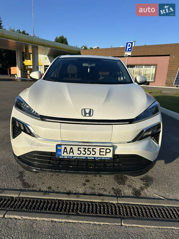 Honda M-NV 2022