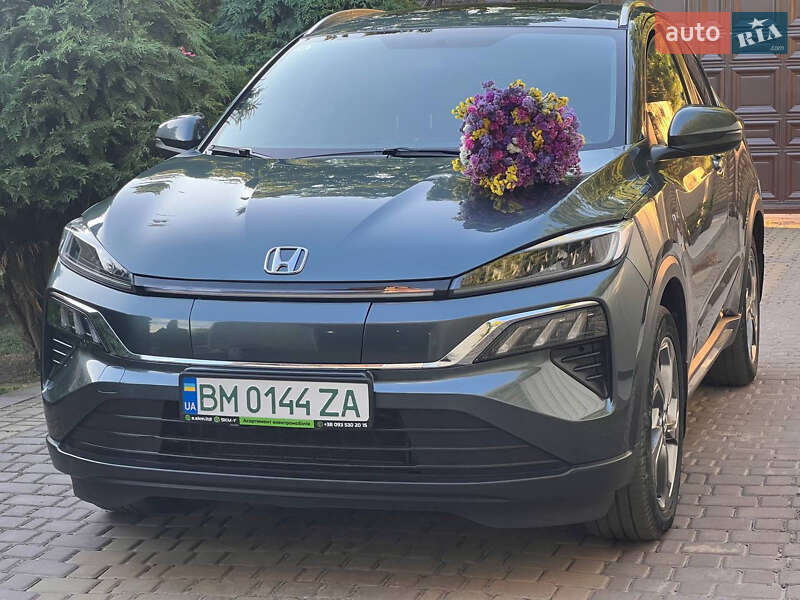 Honda M-NV 2022