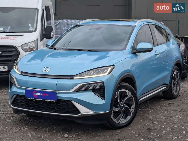 Honda M-NV 2023