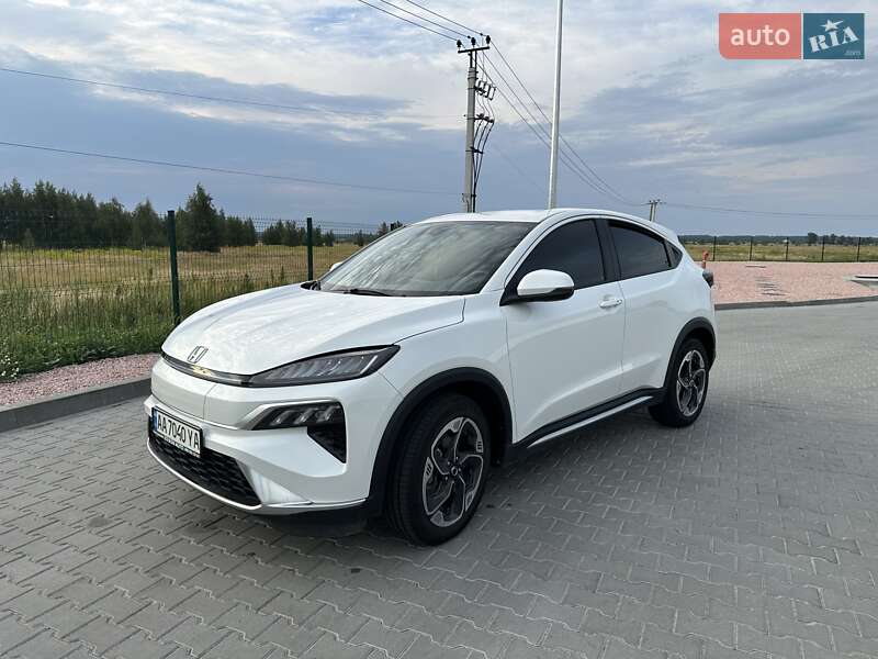 Внедорожник / Кроссовер Honda M-NV 2023 в 