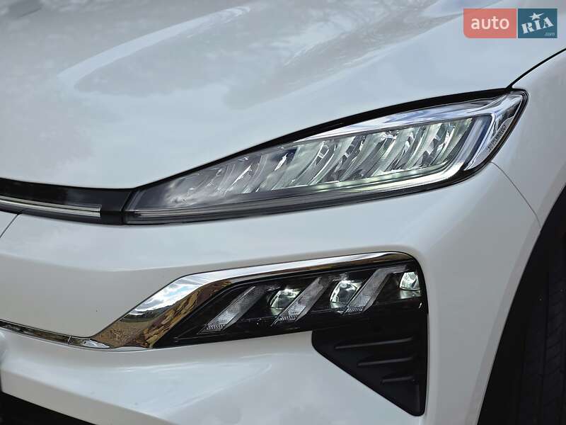 Позашляховик / Кросовер Honda M-NV 2022 в Харкові