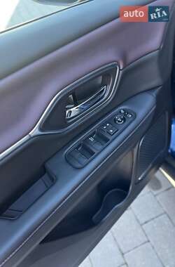 Позашляховик / Кросовер Honda M-NV 2021 в 