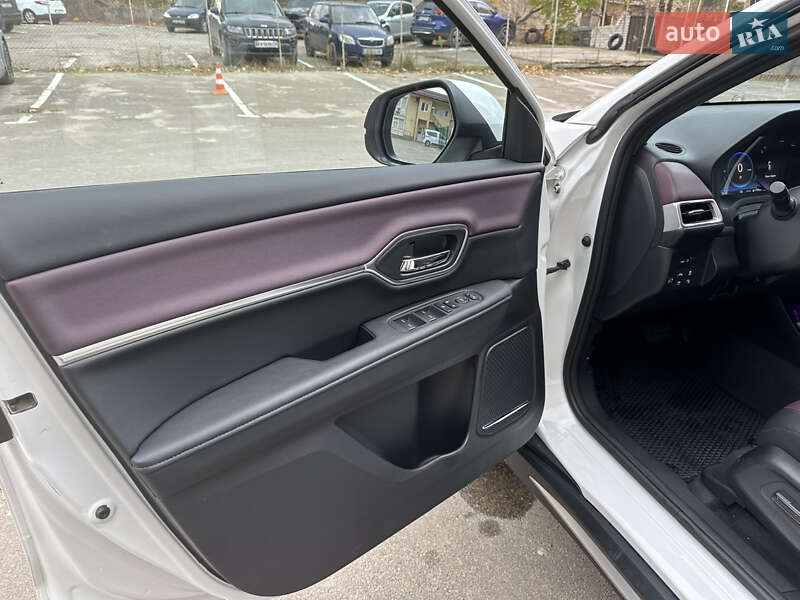 Внедорожник / Кроссовер Honda M-NV 2023 в Киеве фото 9 Внедорожник / Кроссовер Honda M-NV 2023 в Киеве