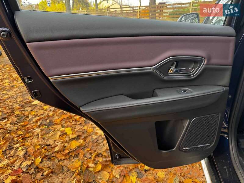 Внедорожник / Кроссовер Honda M-NV 2024 в Киеве