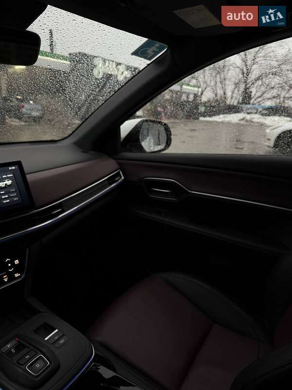 Внедорожник / Кроссовер Honda M-NV 2024 в Харькове