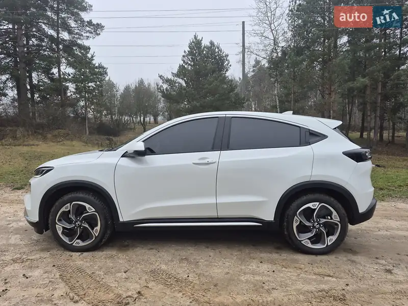 Honda M-NV 2024 VIN LVHDH2869R5000506 фото оголошення 10 з 34