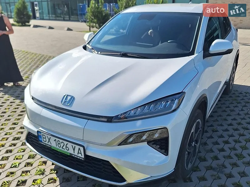 Honda M-NV 2023 VIN LVHDH2869P5001538 фото оголошення 4 з 40