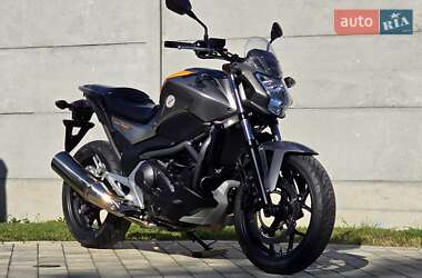 Мотоцикл Без обтікачів (Naked bike) Honda NC 700S 2012 в Рівному