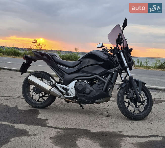 Мотоцикл Туризм Honda NC 700S 2013 в Южному
