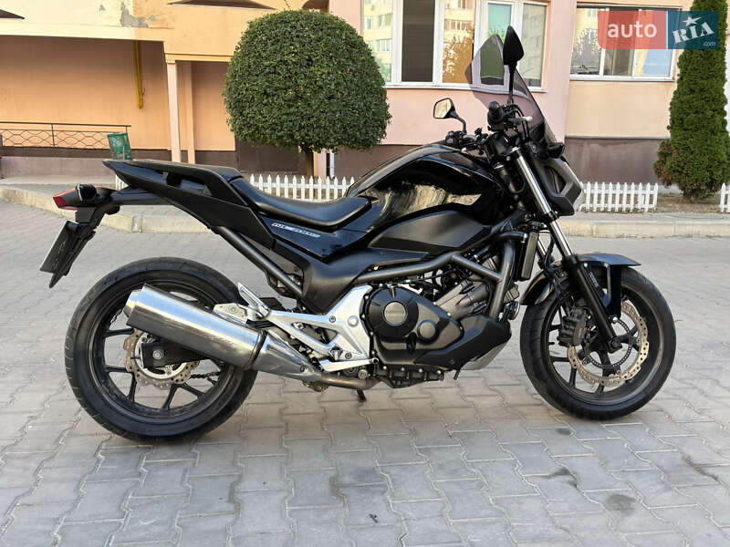 Мотоцикл Туризм Honda NC 700S 2013 в Южному