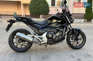 Мотоцикл Туризм Honda NC 700S 2013 в 