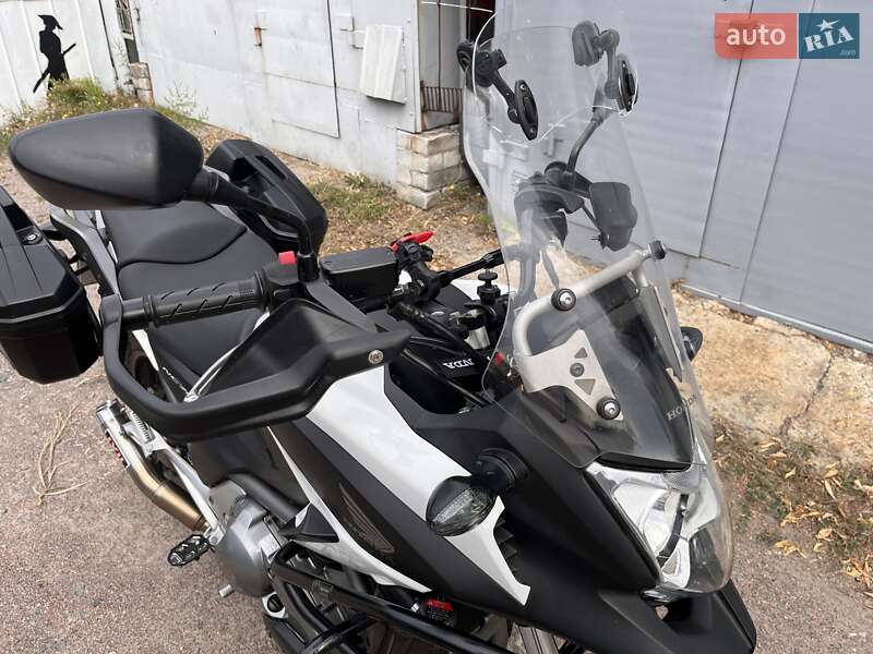 Мотоцикл Туризм Honda NC 700S 2013 в Черкассах