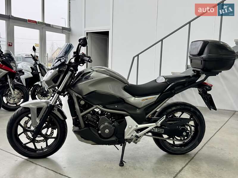 Мотоцикл Без обтекателей (Naked bike) Honda NC 700S 2012 в Хмельницком